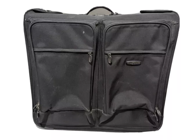 Dakota By Tumi Black 20" Nylon Rolling Garmet Bag
