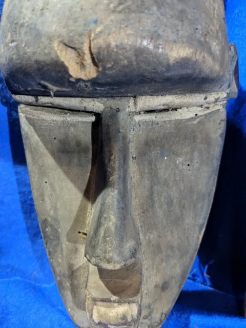 Very Old African Mask with Bulging Forehead — Authentic Carved African Wood Art 2