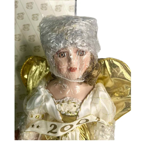 Christmas Angel Porcelain Doll JOLENE NOEL Heritage Signature Collection 15'' 3