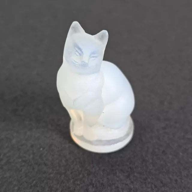 Vintage Signed Sabino France Opalescent Art Glass Cat Figurine 2" Tall