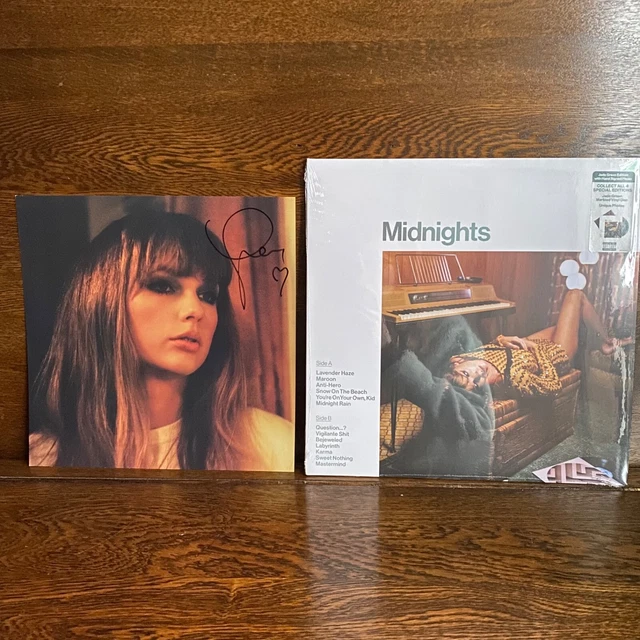 TAYLOR SWIFT MIDNIGHTS Jade Green Vinyl Hand Signed Photo Print With