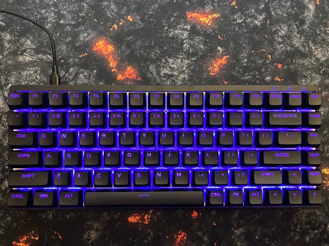 HKGaming / Durgod 75% Hotswap Mechanical Keyboard KTT Kang White Akko Keycaps