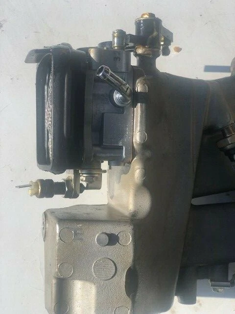 pipe d admission   pour suzuki df 40 et 50 cv 4 tps