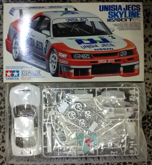 HASEGAWA 1/24 UNISIA JECS SKYLINE GT-R BNR32 Gr.A 1993 JTC Model Kit