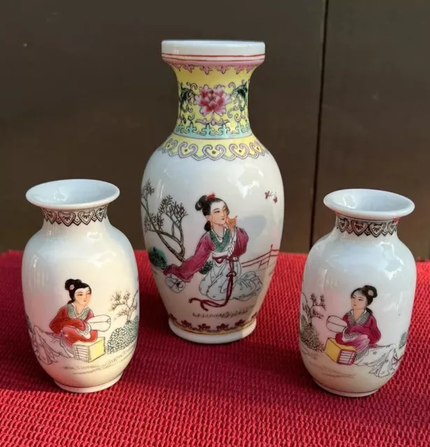 Qianlong Nian Zhi Set Of 3 Small Vases W Poems ca 1950s Early Peoples Republic