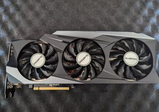 Scheda Video Nvidia RTX 3080 10GB GDDR6X Gigabyte GAMING OC RGB