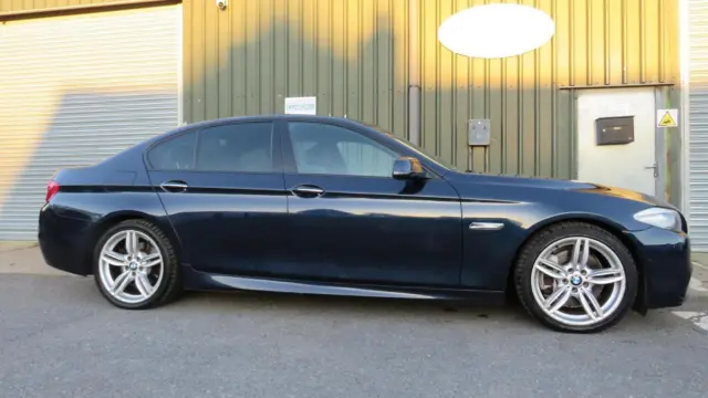 BMW SERIE 5 bmw-525d-e60-m-paket Used - the parking