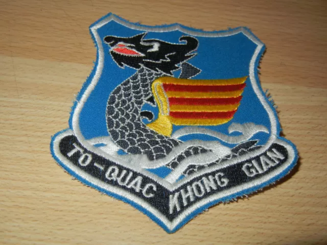 SUD   VIETNAM       avant   1975     AERONAVALE     ?          patch,   ORIGINAL