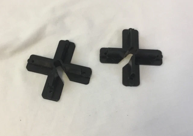 Set of 2 Uturn U Turn Bulk Candy Vending Machine Parts ~ Canister Supports / Div