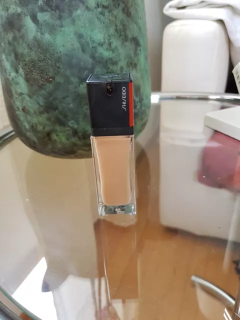 Shiseido Synchro Skin Radiant Lifting Foundation 260 Cashmeren neuwertig