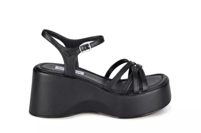 STEVE MADDEN Women's Crazy30 Black Leather Platform Sandals 2