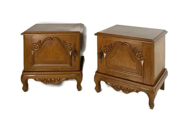 Pair Couple Vintage Nightstands End tables Dresser 50s Vanity Cabinets Wood Loui