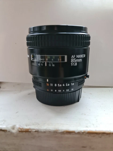 Objectif Nikon AF Nikkor 85mm f/1.8
