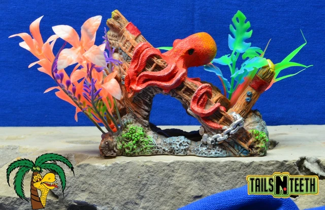 Marina iGlo Ship's Bow 4" (10cm) Aquarium Ornament - Glows Under Blue LEDs