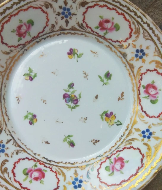 Assiette en porcelaine ,Vieux Paris, XIXeme,French porcelain