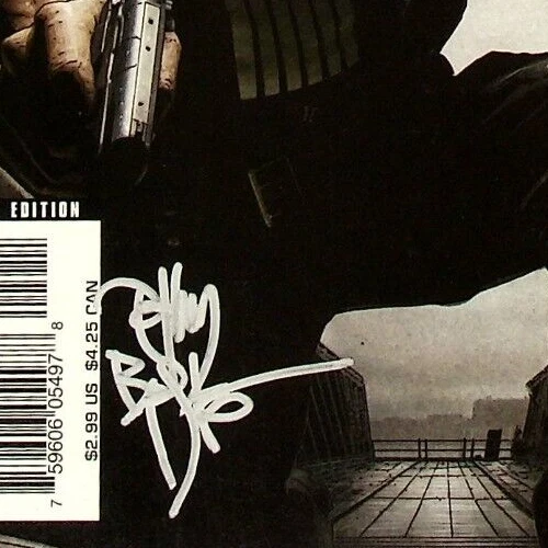 Punisher #29 Vol 5 Signed by Tim Bradstreet Marvel Comics 2004 2