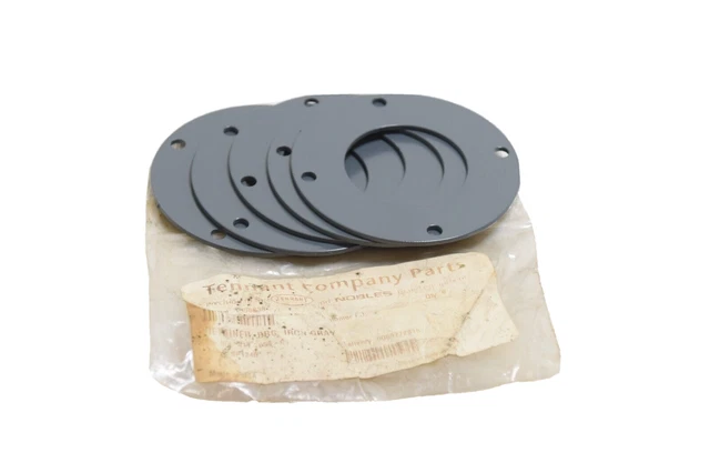 Lot Of 5. Tennant 1056838 Retainer. Brg, Iron Gray