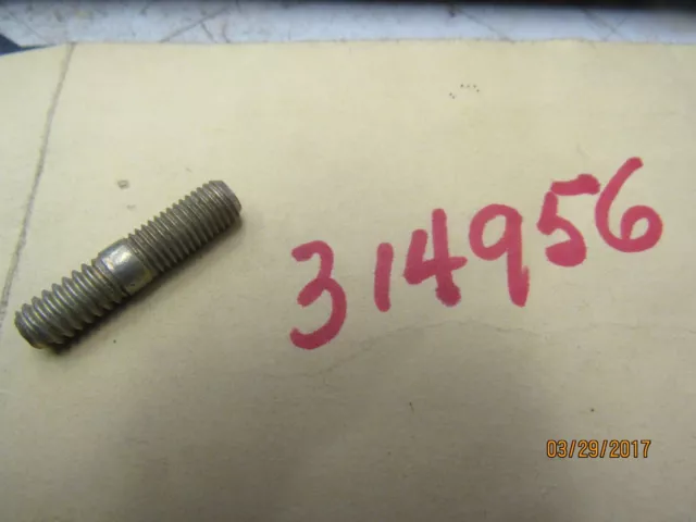 New  Omc Oem  Johnson Evinrude Stud 314956