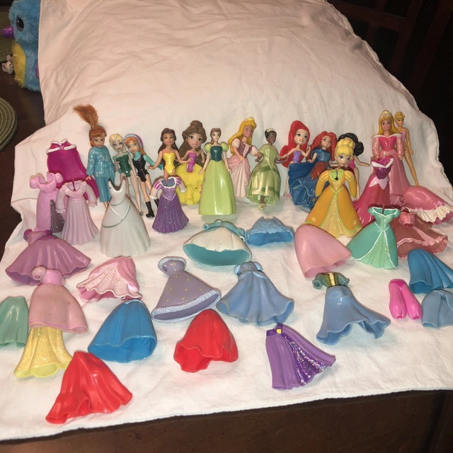 BIG LOT OF Disney Princess POLLY POCKET DOLLS , figures, clothes 15.99