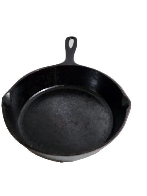 Vintage Old Cast Iron Unmarked No.5 LODGE Skillet Fry Pan with 3 Notch Heat Ring