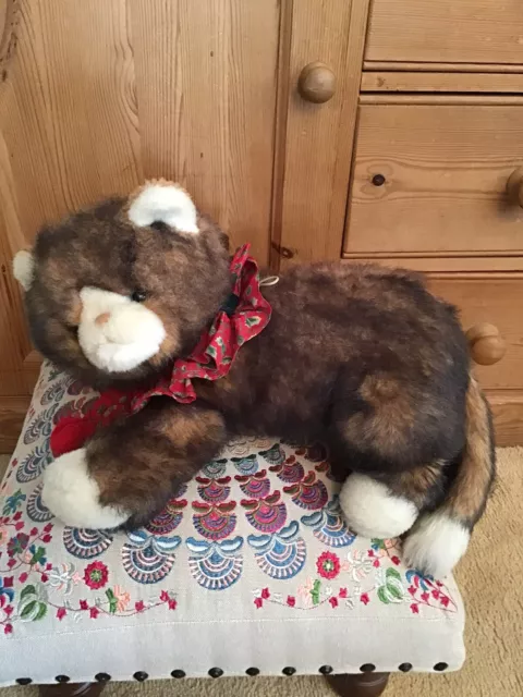 Vintage Russ Berrie Love Me Brown Puppy Hound Dog Large Plush Soft Toy 12"