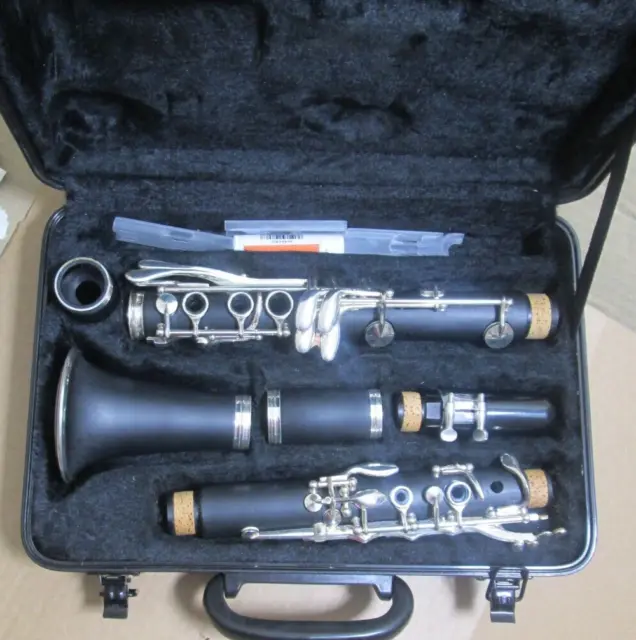 Sheffield Bb Clarinet Set, Well looked after. Good, used condition