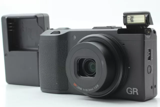 [MINT] RICOH GR 16.2MP APS-C Digital compact Camera Non Wifi From JAPAN