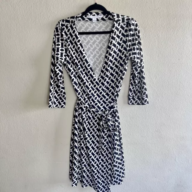 Diane Von Furstenberg Julian Silk Jersey Wrap Chain Pattern Dress 8