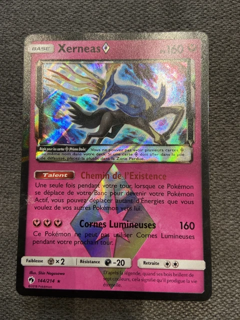 Pokemon Card - XERNEAS 73/111 Holo (Sun & Moon Series) - Near Mint French  Version