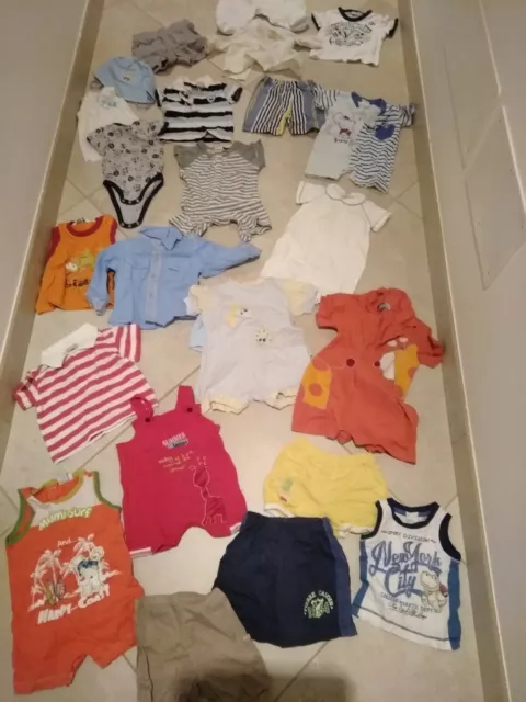 Preparo Lotto stock abbigliamento bambino 0-3  mesi 23 pezzi