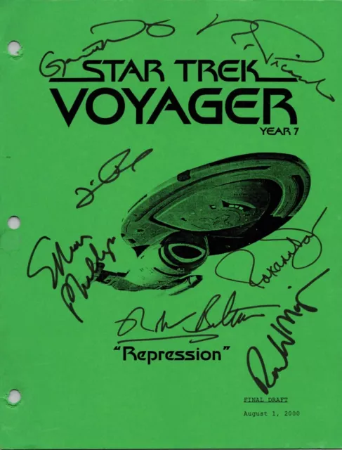 Star Trek Voyager Reproduction Script Repression Signed by Cast Robert Beltran