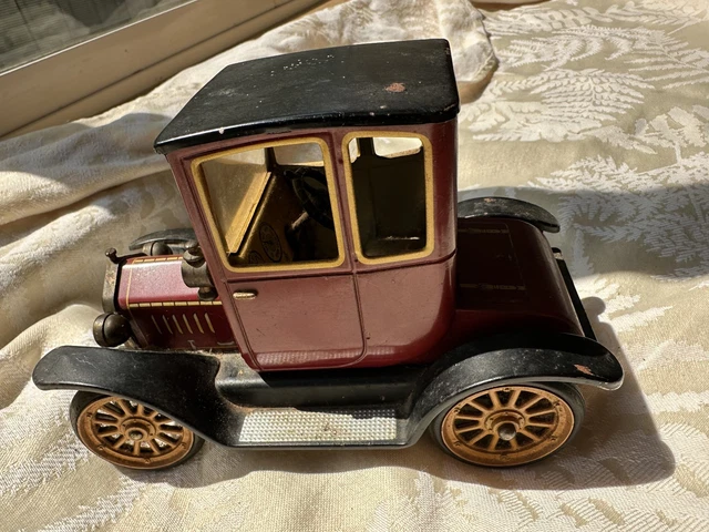 SCHUCO 1227 FORD Coupe T 1917 Old Timer Tin Toy Car West Germany