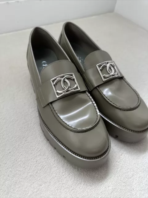 CHANEL INTERLOCKING CC Logo Green Loafers Shoes Moccasins 2023 Eu 39.5 ...