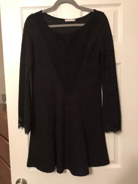 Sunday Rumors Black Long Bell Sleeve Crotchet Knit Dress Women’s Medium