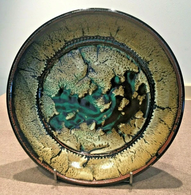 Grand plat rond en grès céramique émaillée Signature Etoile filante à identifier