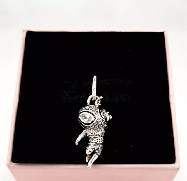 GENUINE PANDORA x DISNEY x MARVEL Spiderman CZ Dangle Charm 392353C01