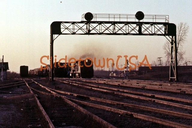 Vtg 1977 Orig Photo Train Slide 2926 CR Conrail Engine X2D060