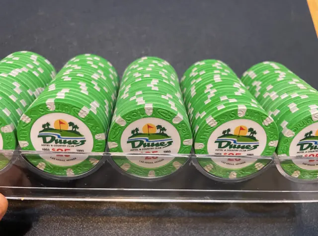 Full Rack Of Nice Dunes House Mold $500 Casino Tribute Chips, 100 Poker Chips