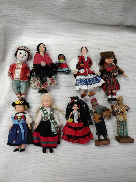 Lot Of Vintage Bisque,Wire Miniature Dolls