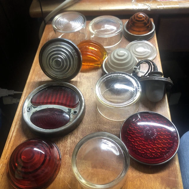 1930’S UP AUTOMOBILE marker light Tail Light Glass box lot 39.95