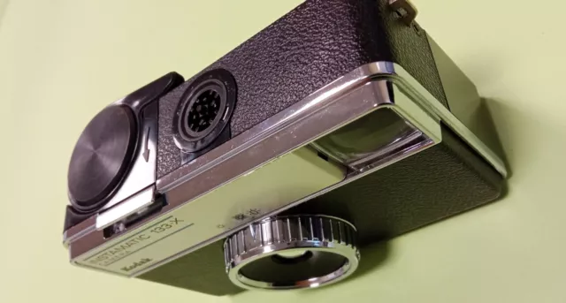 APPAREIL PHOTO VINTAGE ANCIEN: KODAK INSTAMATIC 133-X - Allemagne 1970