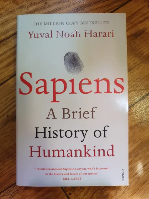 Sapiens: A Brief History of Humankind by Yuval Noah Harari paperback