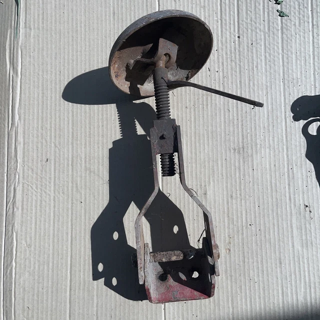 IH Balance Head Sickle Mower Jack