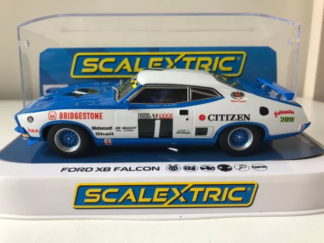 Scalextric C4039 - Ford XB Falcon Bathurst Goss/Bartlett