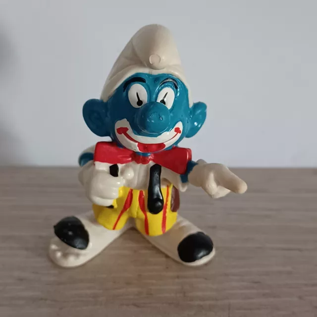 Les Schtroumpfs - Schleich - 20033 Schtroumpf clown amuseur (Portugal 1980)