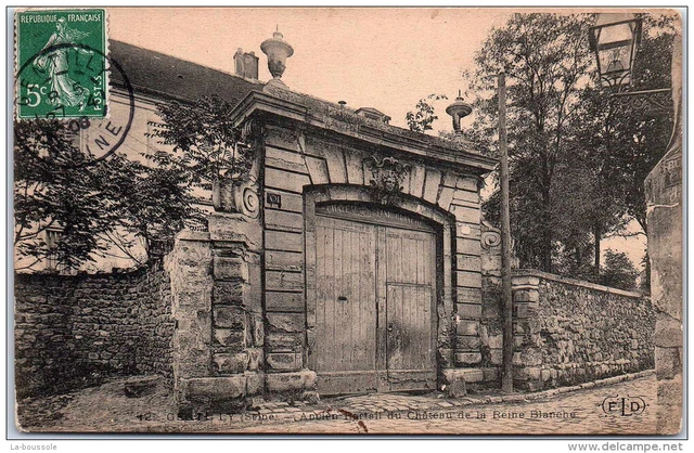 94 GENTILLY - Ancien portail du chAteau de la Reine Blanche
