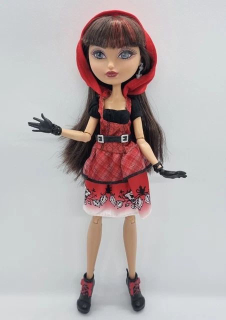 Ever After High Boneca Cerise Hood com Acessorios - 2014 Mattel no