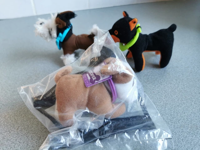 MCDONALDS HAPPY MEAL HOTEL DOGS STUFFED TOYS 2009 Dreamworks