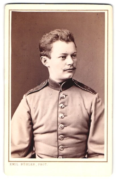 Fotografie Emil Bühler, Mannheim, B 7 N1, Portrait Einjährig-Freiwilliger in he