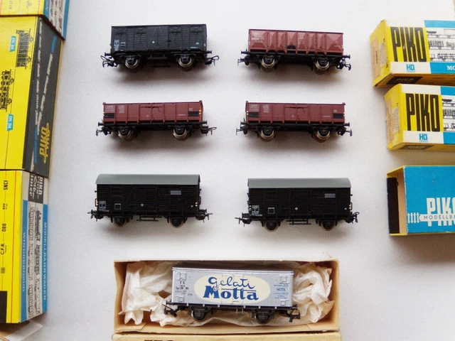 2 wagons voyageurs - HORNBY - SNCF - Paris - Lille - classe 1